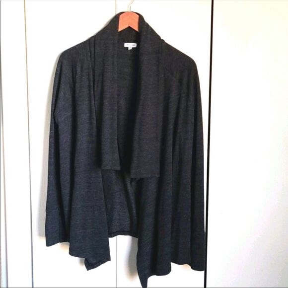 ✨HP✨Splendid Open Front Charcoal Gray Draped Cardigan✨ - Picture 2 of 5